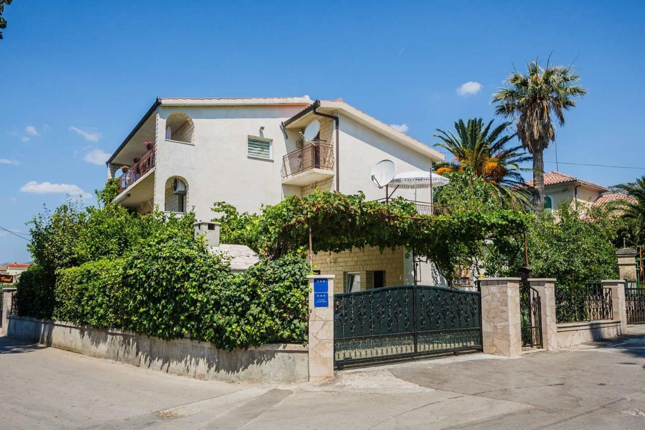 Pelivan Apartmán Kastela